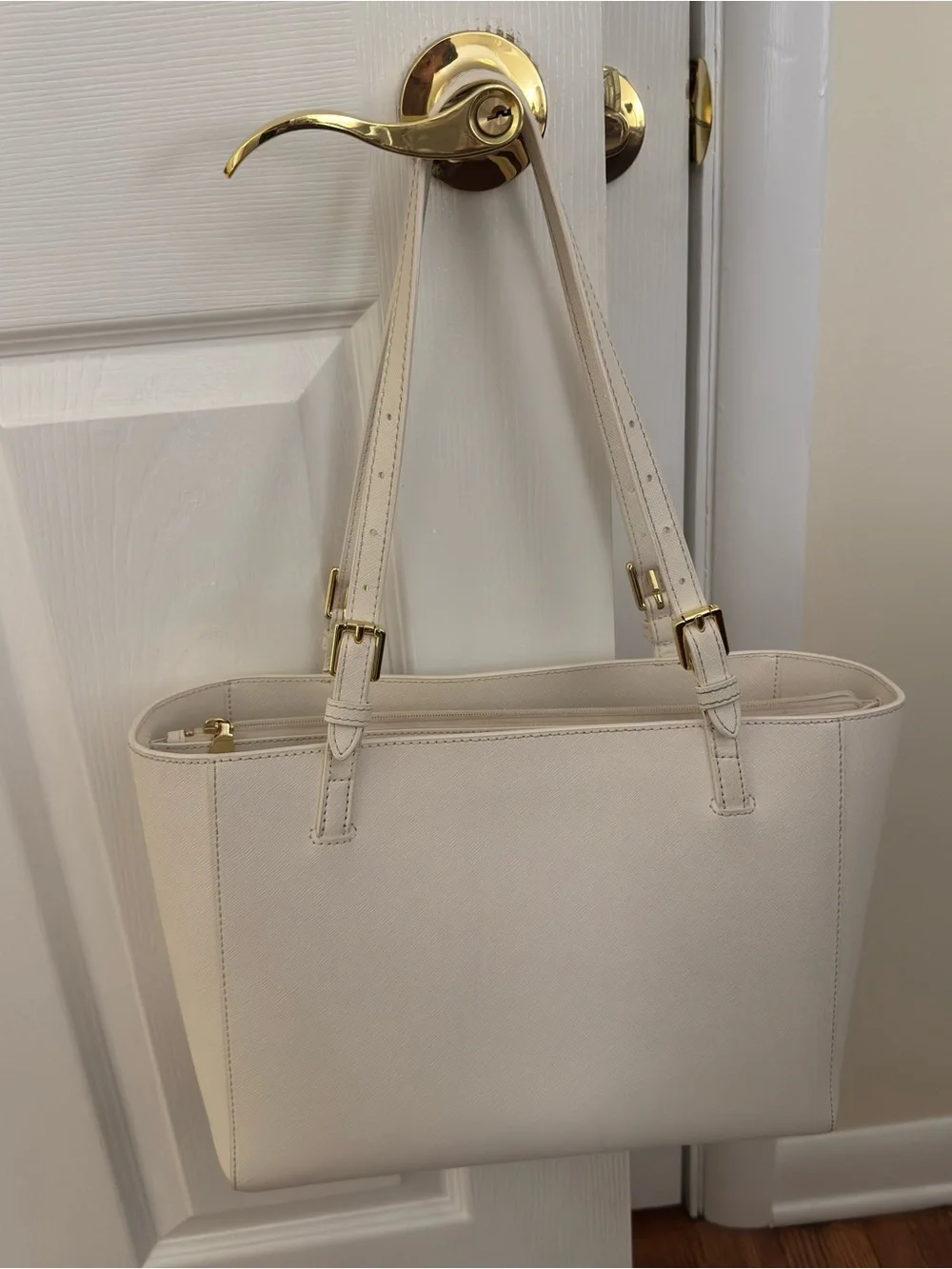 Tory Burch Emerson Small Tote in white and gold